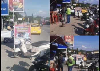 Warga Soroti Pemilik Kontrakan dan Pemilik Konter atas Pemasangan Banner di Bahu Jalan, Ancam Lapor ke Pemda dan Satpol PP. Pemilik Kontrakan Diminta Segera Bertindak